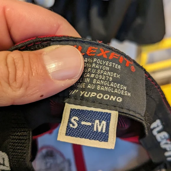 Lumberjacks hat - Picture 2 of 3